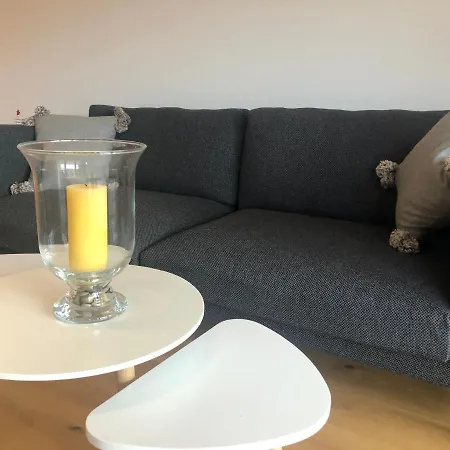 - Stylisch, Zentral, Familienfreundlich Apartment *